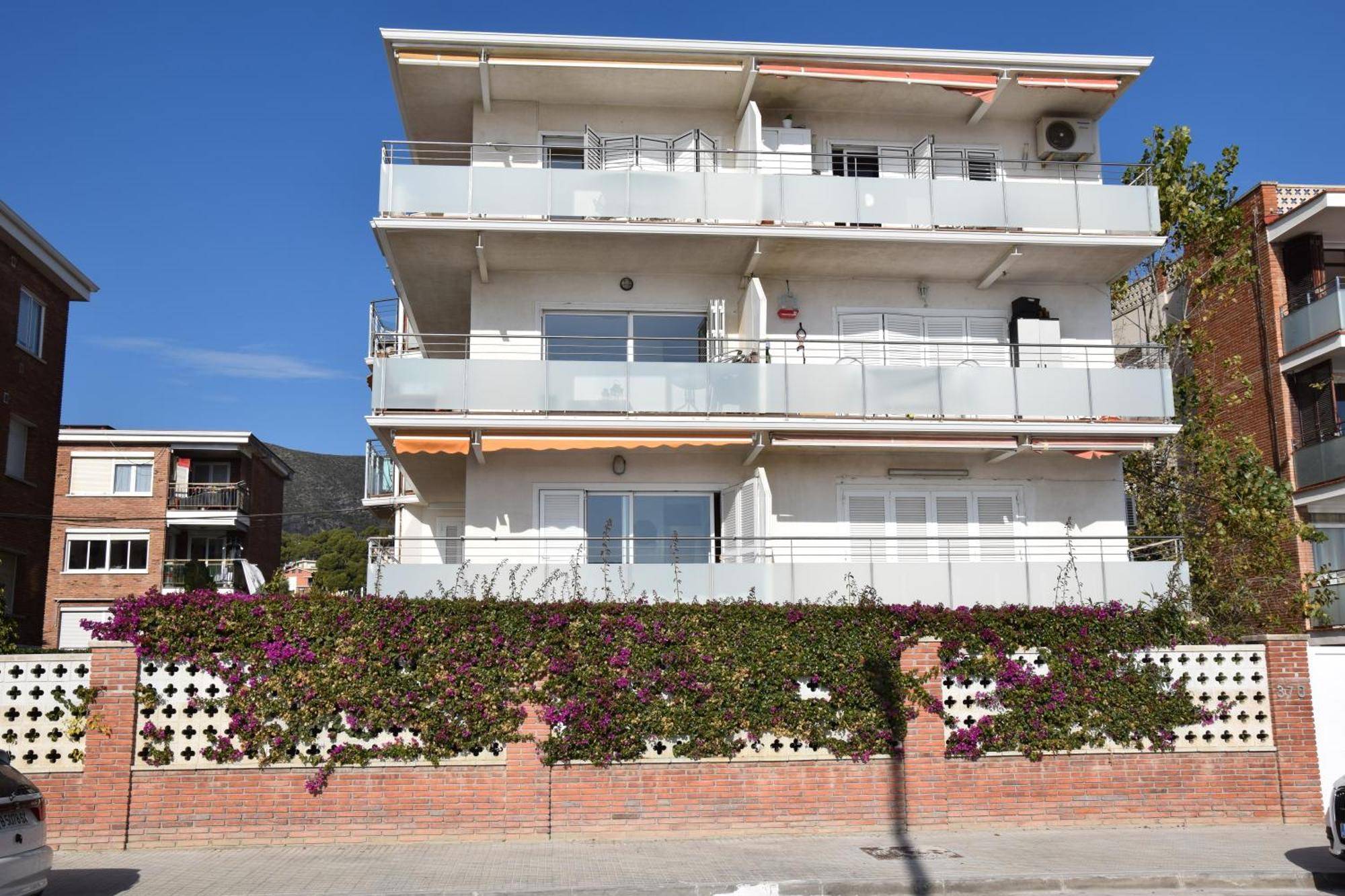 Apartamento Playa Mar Castelldefels Exterior foto